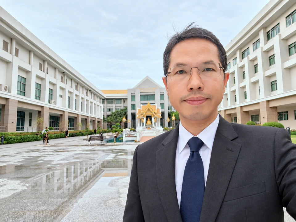 นายอติวัณณ์ สุภานิชย์